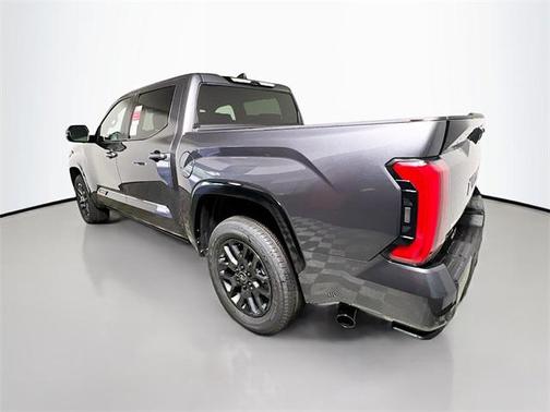 2025 Toyota Tundra Hybrid Platinum