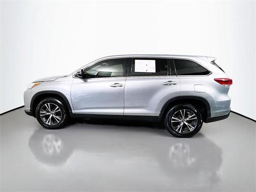2019 Toyota Highlander LE Plus