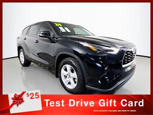 2024 Toyota Highlander LE