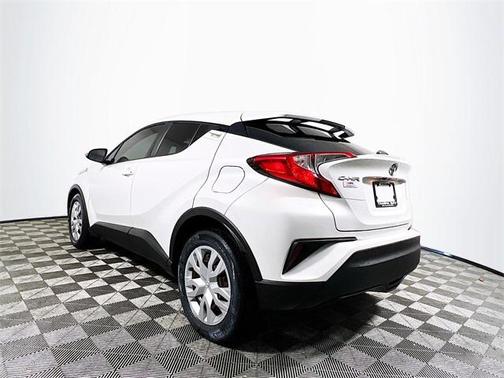 2021 Toyota C-HR LE