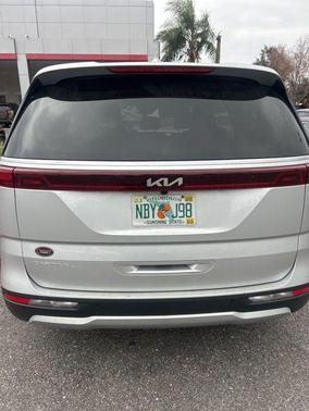 2023 Kia Carnival LX