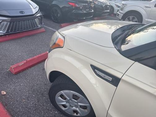 2013 Kia Soul Base