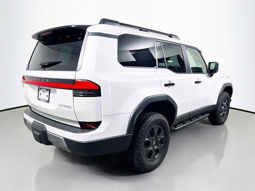 Eminent White Pearl 2025 Lexus GX 550 Overtrail