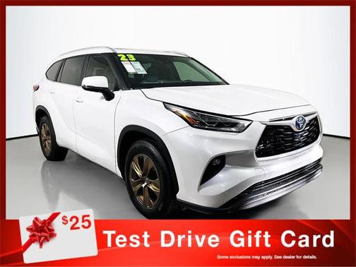 2023 Toyota Highlander Hybrid XLE