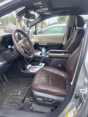 2021 Toyota Sienna Platinum 7 Passenger