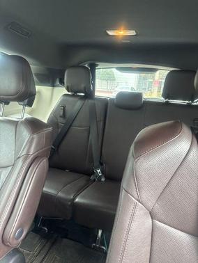 2021 Toyota Sienna Platinum 7 Passenger