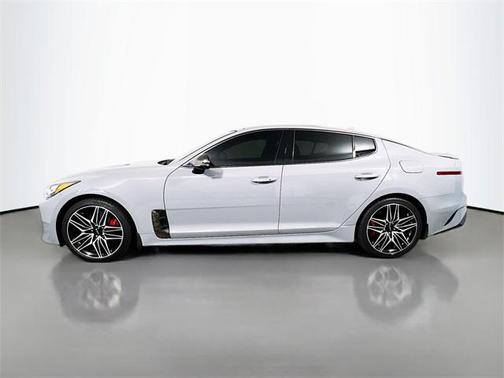 2023 Kia Stinger GT2