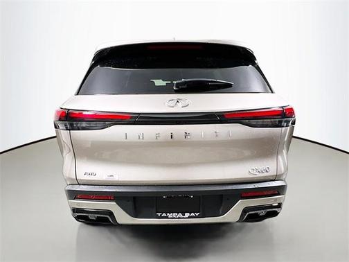2024 INFINITI QX60 Luxe