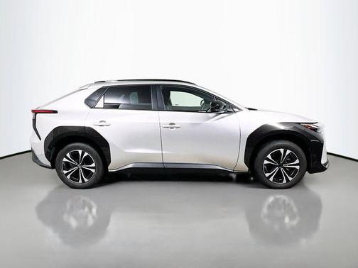 2023 Toyota bZ4X XLE