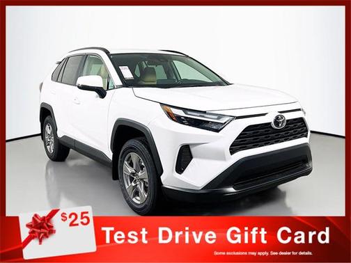 2025 Toyota RAV4 XLE