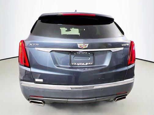 Shadow Metallic 2020 Cadillac XT5 Luxury