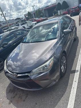 2016 Toyota Camry SE