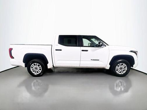Ice Cap 2025 Toyota Tundra SR5