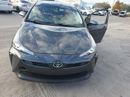 2022 Toyota Prius L