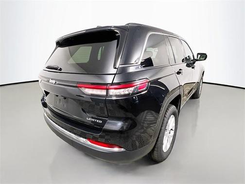 2023 Jeep Grand Cherokee Limited X