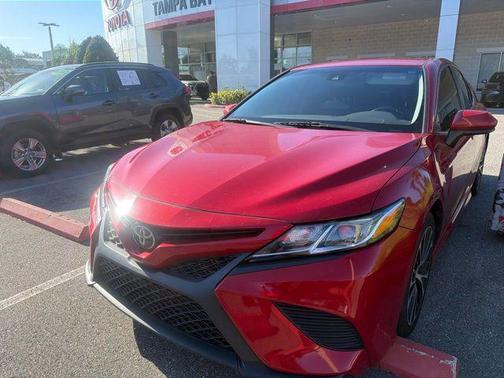 Supersonic Red 2020 Toyota Camry SE