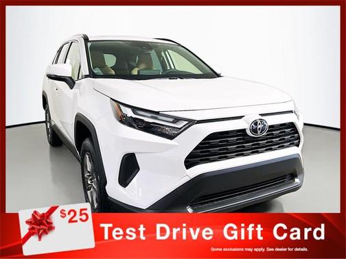 2025 Toyota RAV4 Hybrid XLE