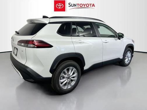 Wind Chill Pearl 2026 Toyota Corolla Cross LE