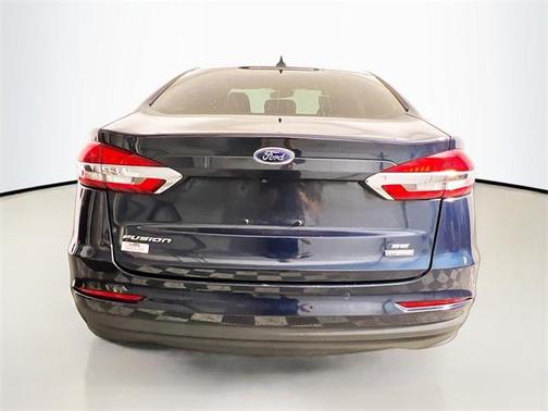 2020 Ford Fusion Hybrid SE