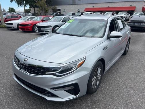 2020 Kia Optima LX