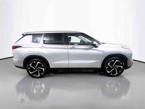 2023 Mitsubishi Outlander SE 2.5 S-AWC