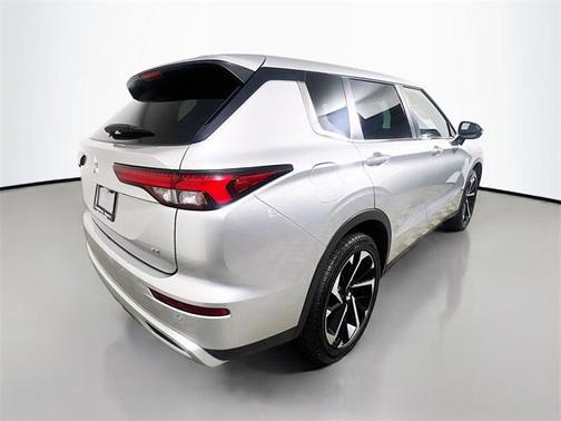 2023 Mitsubishi Outlander SE 2.5 S-AWC