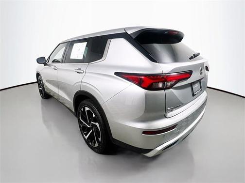 2023 Mitsubishi Outlander SE 2.5 S-AWC