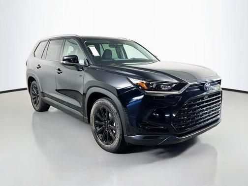 Midnight Black Metallic 2026 Toyota Grand Highlander Hybrid XLE