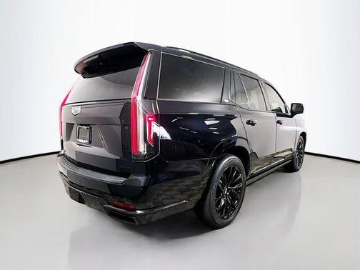 2022 Cadillac Escalade Sport