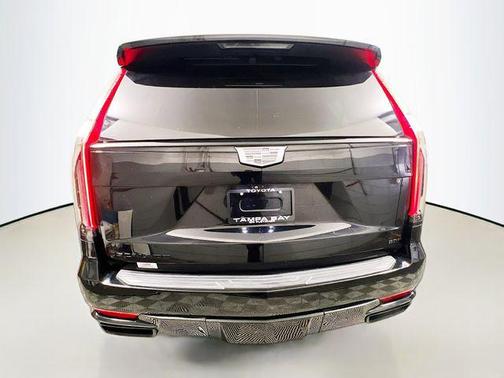 2022 Cadillac Escalade Sport