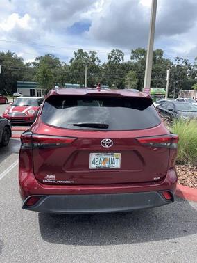 2020 Toyota Highlander XLE