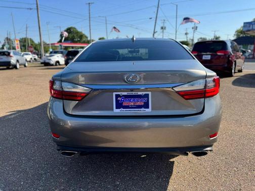 2016 Lexus ES 350 Base