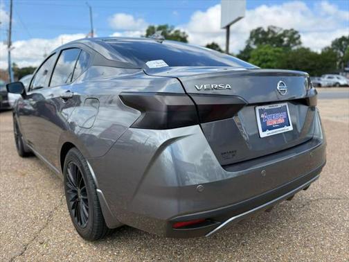 2020 Nissan Versa 1.6 SV
