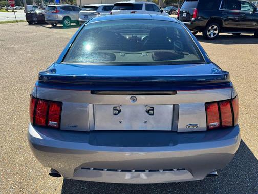 2001 Ford Mustang GT