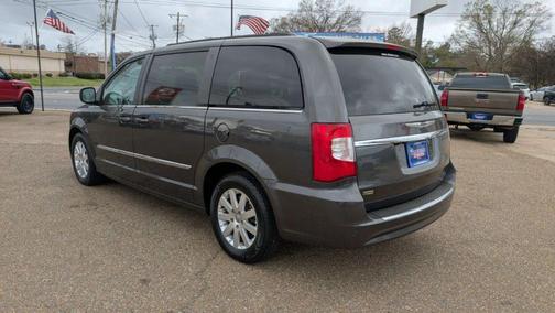 Granite Crystal Metallic Clearcoat 2016 Chrysler Town & Country Touring