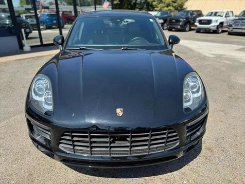 2018 Porsche Macan Base