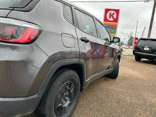 Granite Crystal Metallic Clearcoat 2020 Jeep Compass Sport