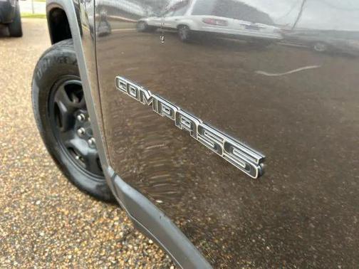 Granite Crystal Metallic Clearcoat 2020 Jeep Compass Sport