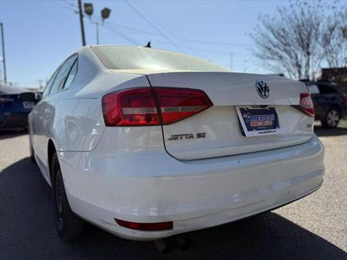 2015 Volkswagen Jetta Auto SE w/Connectivity