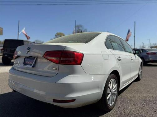 2015 Volkswagen Jetta Auto SE w/Connectivity