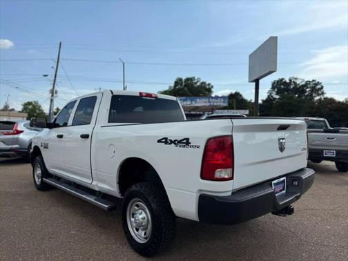 2018 RAM 2500 Tradesman Crew Cab 4x4 6'4' Box