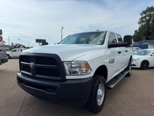 2018 RAM 2500 Tradesman Crew Cab 4x4 6'4' Box