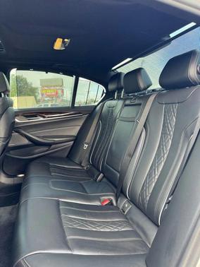 2017 BMW 540 540i Sedan 4D