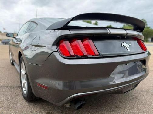 2015 Ford Mustang V6