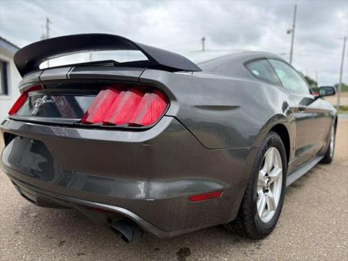 2015 Ford Mustang V6