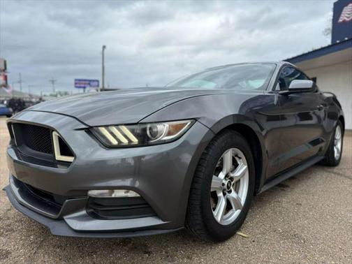 2015 Ford Mustang V6