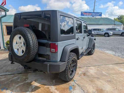 Anvil Clearcoat 2015 Jeep Wrangler Unlimited Sport