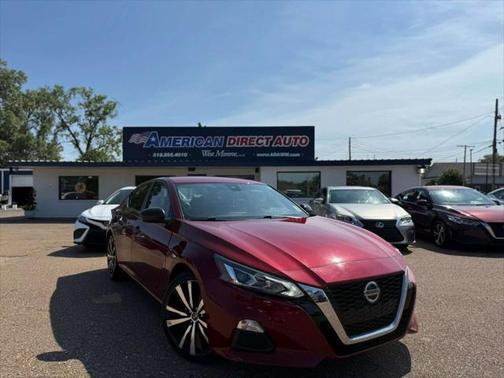 2021 Nissan Altima SR FWD