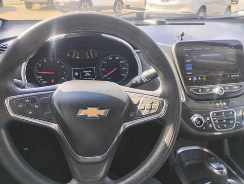 2020 Chevrolet Malibu FWD LT