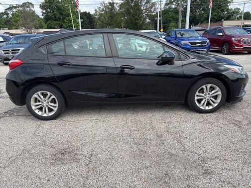2019 Chevrolet Cruze LS